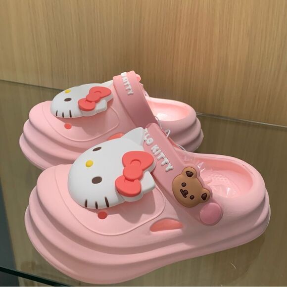 Hello Kitty Classic Clogs for Toddlers U.S.Size 9.5 - Picture 3 of 7